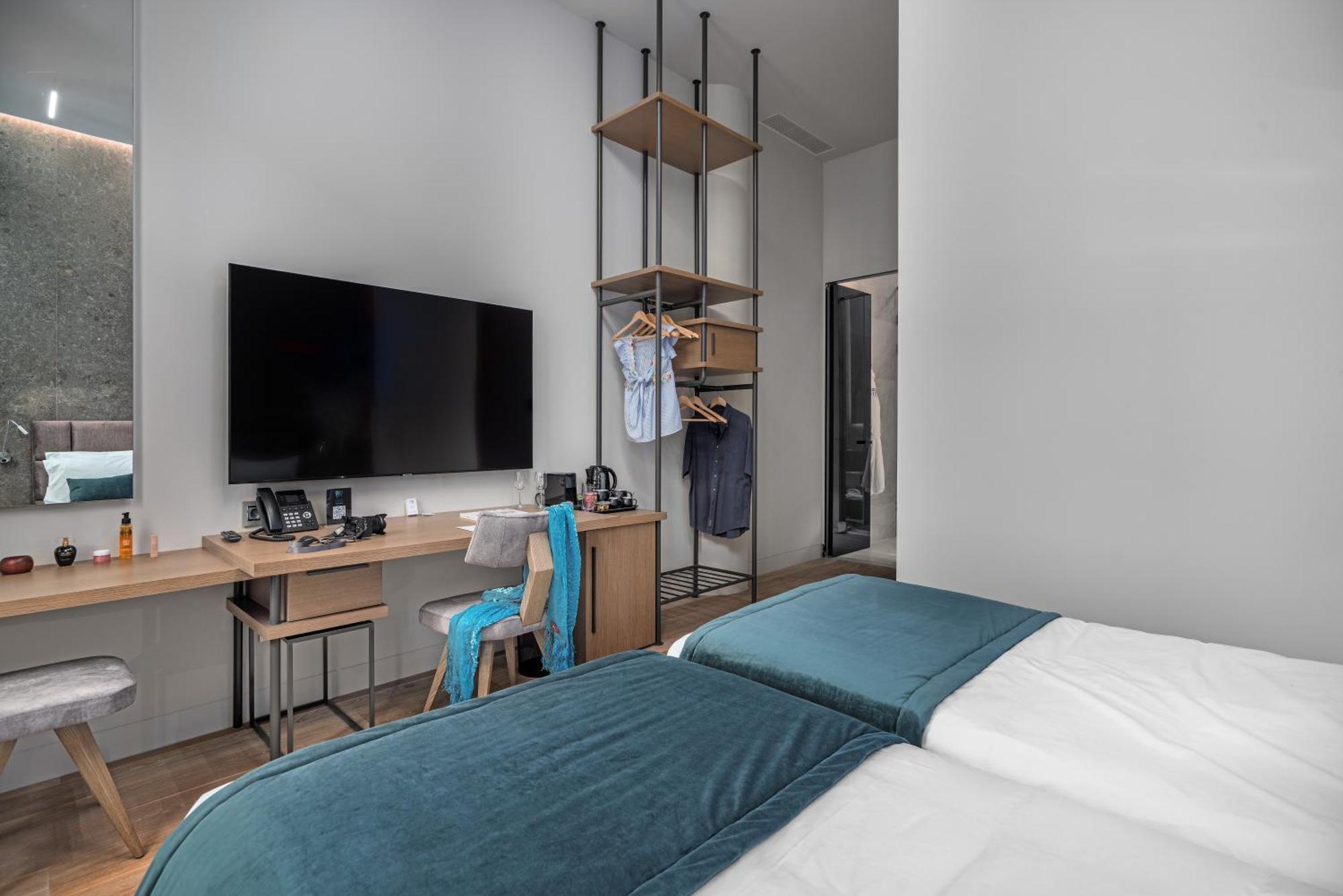 Hellenic Vibes Smart Hotel Athens Exterior photo A room at the hotel